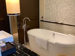 -兰州皇冠假日酒店