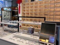 -一代眼镜·蔡司配镜(浦东大拇指广场店)