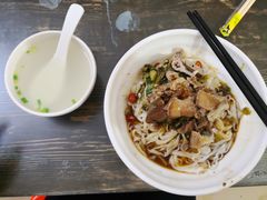 -阿阳牛腩腌面店