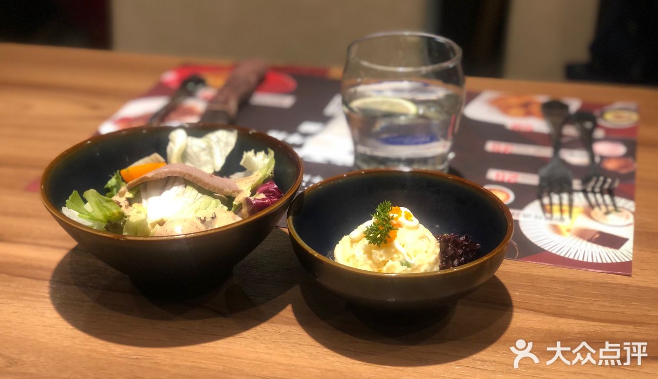 唯一遗憾就是7分的牛肉有点过了(如图)