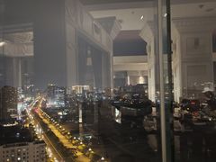 -荣誉国际酒店-云顶旋转餐厅