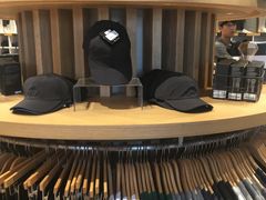 -lululemon(上海浦东IFC店)