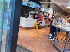 -肯德基(洛川店)
