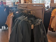 -H&M(乐客城夏庄路店)