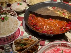 -赵美丽重庆火锅(西安直营总店)