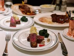 -Wolfgang’s Steakhouse 沃夫冈牛排馆(上海白玉兰广场店)
