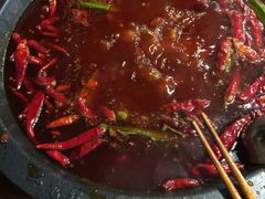 -黄潇洒老火锅(九眼桥宏济巷店)