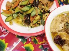 -闯关东东北农家菜(崂山石老人店)