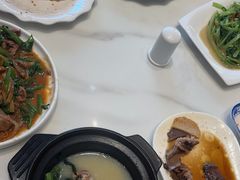 -鹅香四海·卤水火锅·砂锅粥·潮汕菜(宝安店)