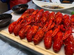 -肥肥虾庄·金牌油焖大虾(东湖欢乐谷店)