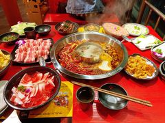 -谭鸭血老火锅(万象九宜城店)