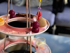 -亚龙湾喜来登·美景台大堂吧