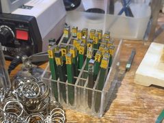 -十八字金·银饰·拼豆·开蚌DIY(魏公芳华里店)