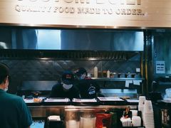 -The Habit Burger Grill 哈比特汉堡(复兴soho店)