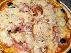 -JINNS锦时 steak&pizza(浸信会礼拜堂旧址店)