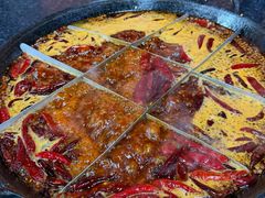 -渝杨胖娃老火锅(中兴路店)