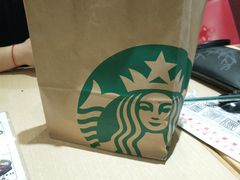 -星巴克(上海虹桥站2A检票口)