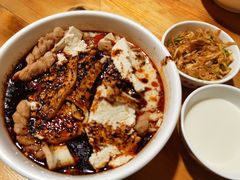 -老鳯府豆花泡馍(第五大道店)