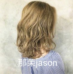 -变画·发型STUDIO
