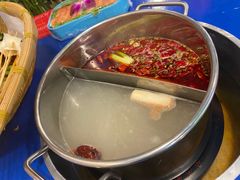-马路边边串串香形象店(磐石路店)