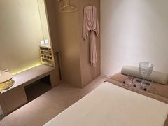 -左右Massage/Spa(长寿路店)