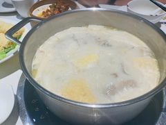 -煲王粤菜餐厅(中侨中心店)