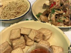 -东排食堂长沙小吃大排档(五一广场店)