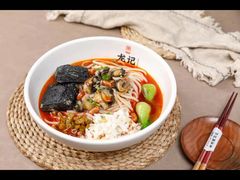 -湘人龙记老长沙米粉(鸟巢店)