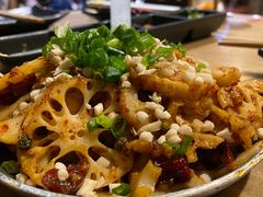 -何师烧烤Pro ·江湖川菜·小龙虾·精酿(太古里旗舰店)