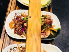 -燚店·铁板鱼蛙·烤肉·烤串(北新桥店)