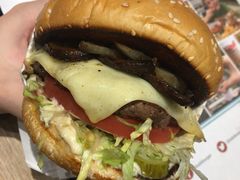 -The Habit Burger Grill 哈比特汉堡(爱琴海店)