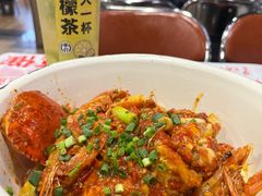 招牌鲜辣虾-辣螃铠盆盆蟹大排档(海昌店)