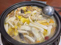 -菌之家·专业纯野生菌火锅·特色炒菌
