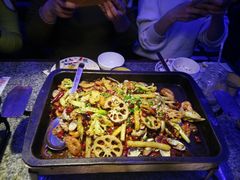 -蛙来哒(湖州东吴银泰百货店)