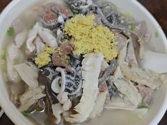 潮镇老尾肉丸杂三拼粿条-潮镇老尾牛杂(环城西路店)