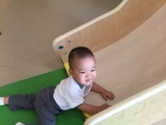 -乐融婴幼儿成长中心(四季青校区)