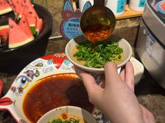 -老牌坊云南鱼豆花火锅(嵩山店)