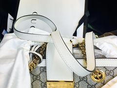 -Gucci(青岛海信广场店)