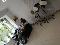 -艺时·漂发·染发·蛋白护理店