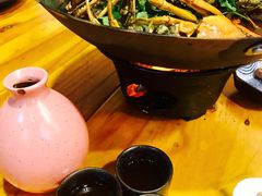 -二钳洞庭虾蟹·江湖菜(成都鹭岛店)