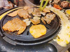 -胡悦里韩式烤肉(芝罘万达广场店)