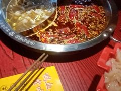 -谭鸭血老火锅(远大购物广场店)