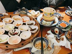 -包整·丝娃娃(一览甲秀楼风景店)