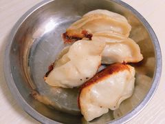 -黄阿姨锅贴大王(万航渡路店)