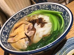 -峇峇娘马来西亚餐厅(望京SOHO店)