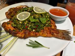 香草烤罗非鱼-一坐一忘云南菜(嘉里中心店)