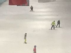 -乔波室内滑雪场