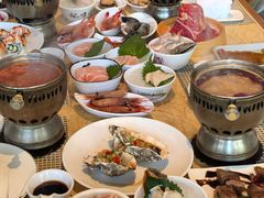 -雍和会海鲜姿造自助(湖东路店)
