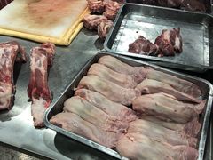 -标记美食新鲜猪杂(兴南大道店)