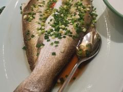 -荷花亭·湖北融合菜(中商广场店)
